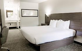 Quality Inn & Suites Lathrop